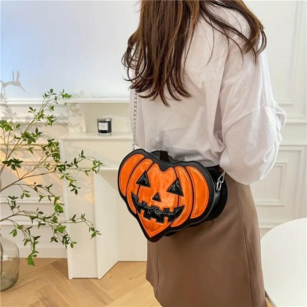 Halloween Pumpkin Crossbody Bag – Orange Jack-o'-Lantern Purse with Chain Strap